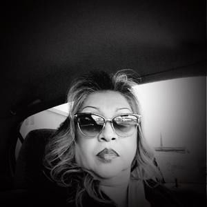 Meet your Posher, Rosa